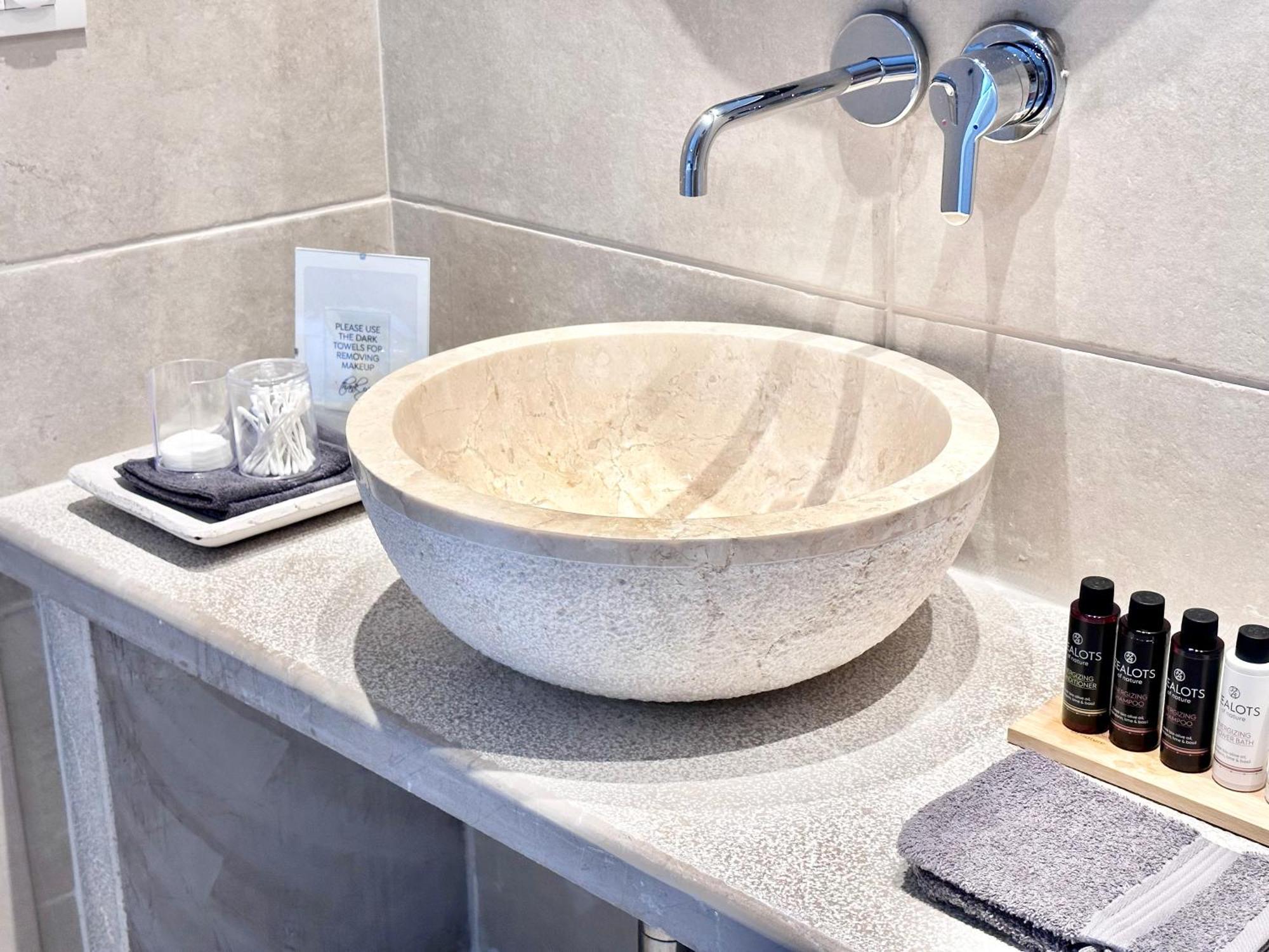 Topos Luxury Stay Heraion Loutráki Exterior photo