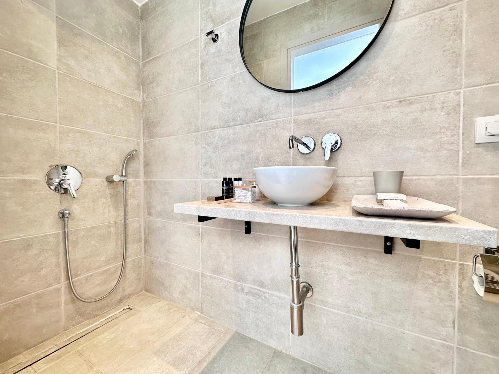 Topos Luxury Stay Heraion Loutráki Exterior photo