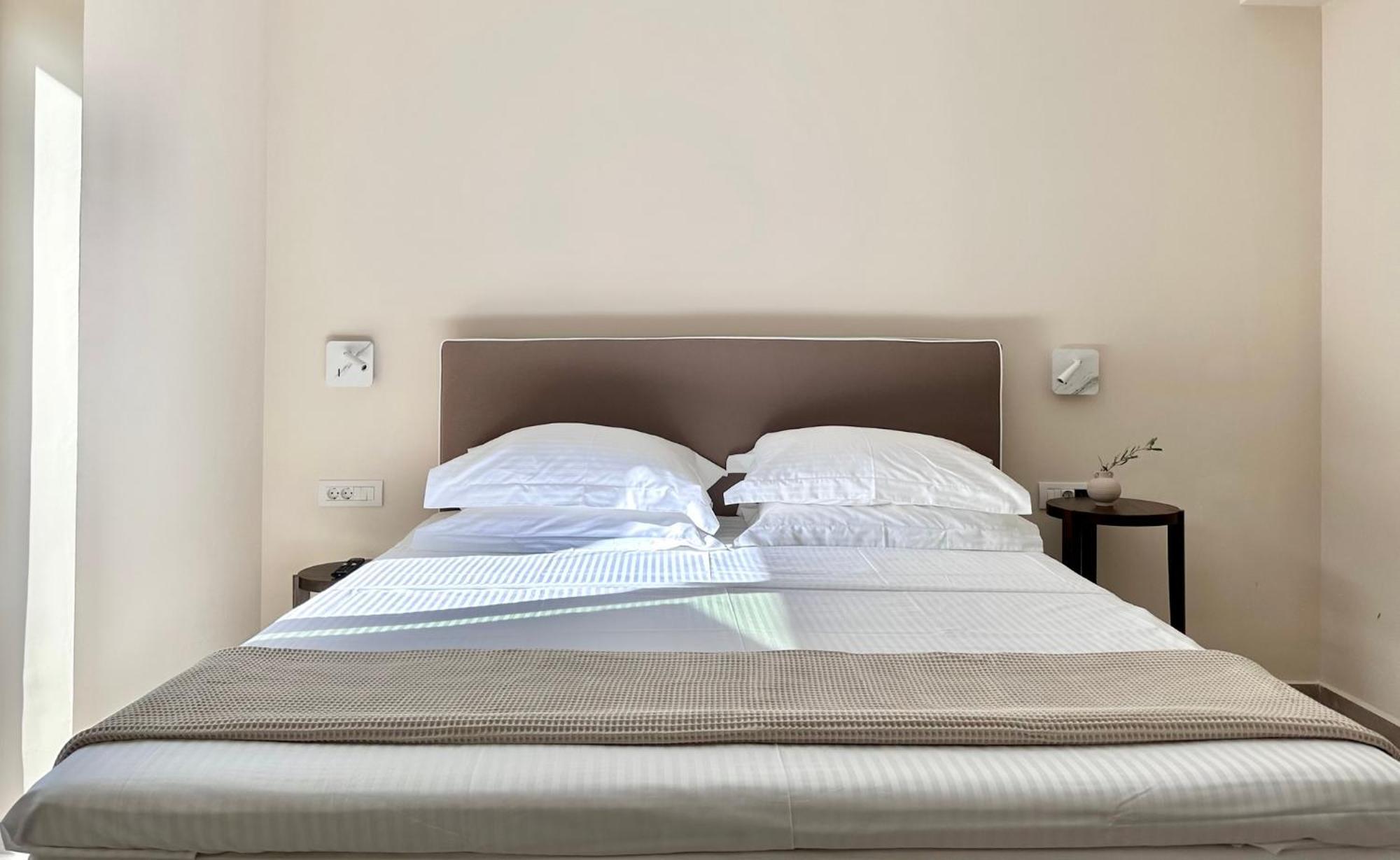 Topos Luxury Stay Heraion Loutráki Exterior photo